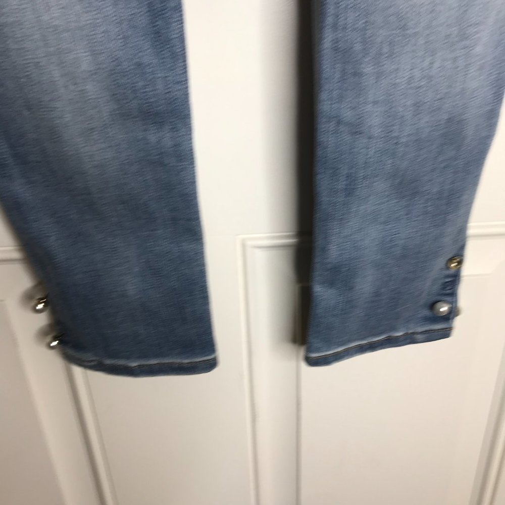 White House Black Market Women's The Skinny Crop Jeans Pearl Accent Blue~Size 00 - Picture 6 of 9